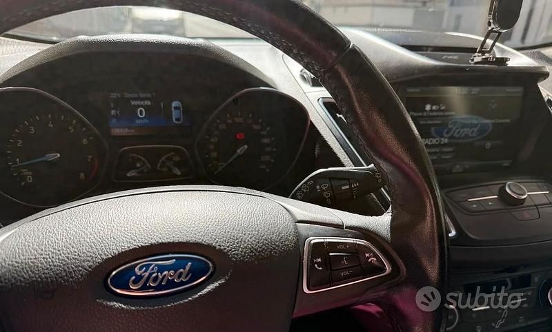 Usata Ford C-MAX 120 CV (88 kW) 2017 Grigio Monovolume