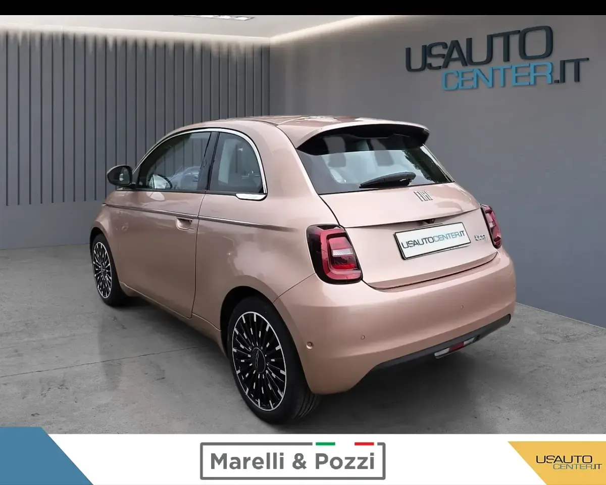 Usata Fiat 500e La Prima 86 kW (118 CV) 2021