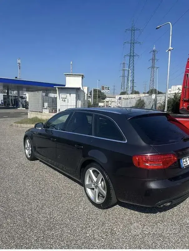 Usata Audi A4 Advanced 143 CV (105 kW) 2011 Grigio Station wagon