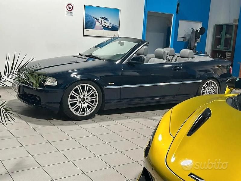 Usata BMW 320 169 CV (124 kW) 2001 Blu Cabrio