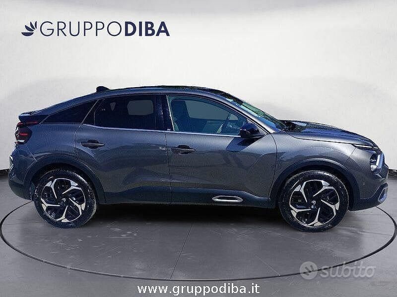 Usata Citroën C4 131 CV (96 kW) 2024 Grigio SUV