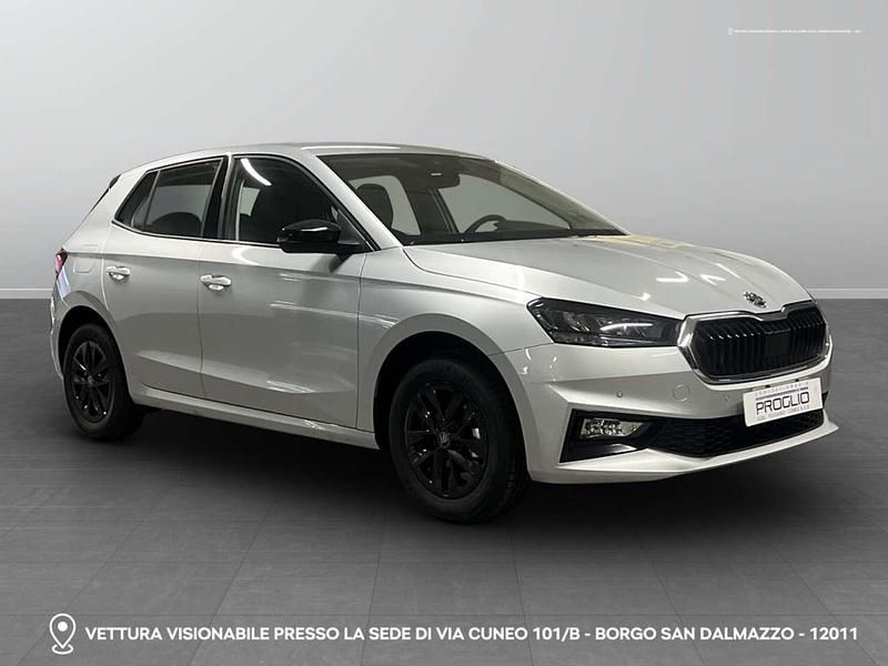 Nuova Skoda Fabia 95 CV (69 kW) 2025 Argento brillante metallizzato Berlina