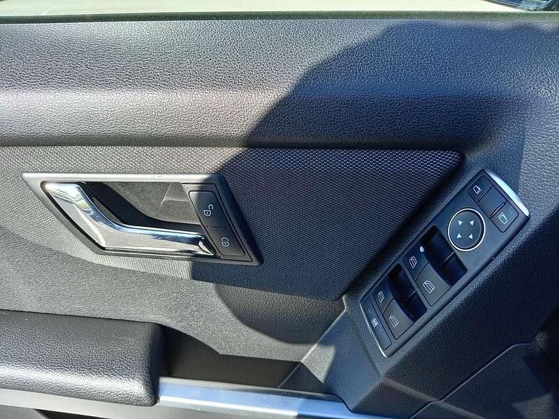 Usata Mercedes GLK220 170 CV (125 kW) 2011 Nero SUV