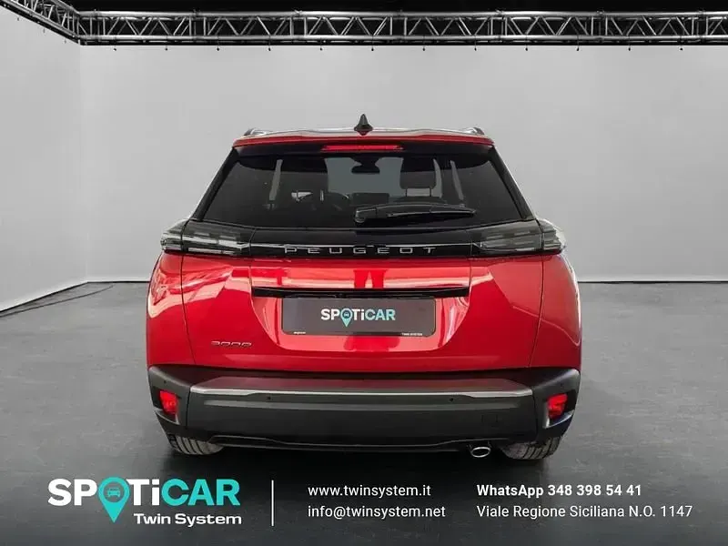 Usata Peugeot 2008 S 131 CV (96 kW) 2024 Rosso SUV