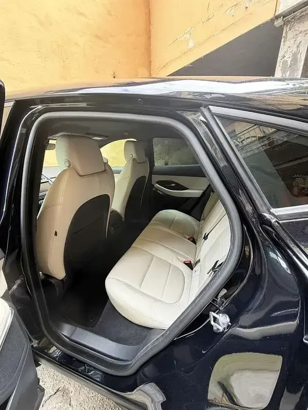Occasion Jaguar E-Pace R-Dynamic 200 ch (147 kW) 2018 Noir SUV