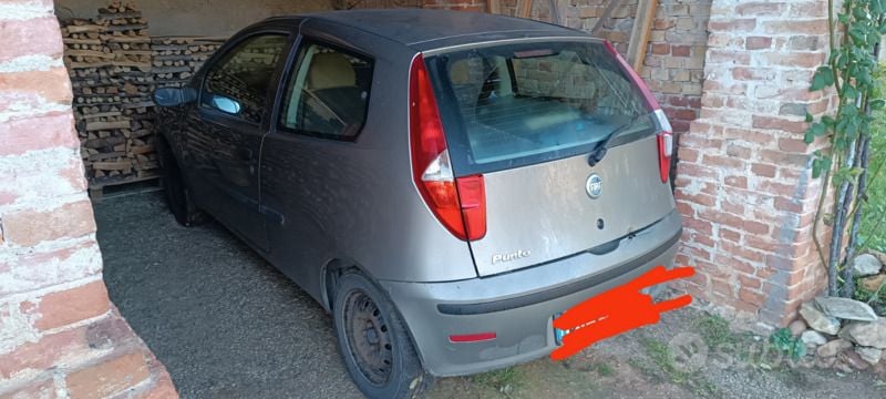Usata Fiat Punto 2004 Grigio Utilitaria