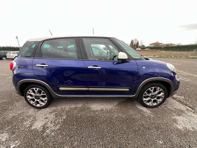 Usata Fiat 500L Trekking 95 CV (69 kW) 2015 Blu Monovolume