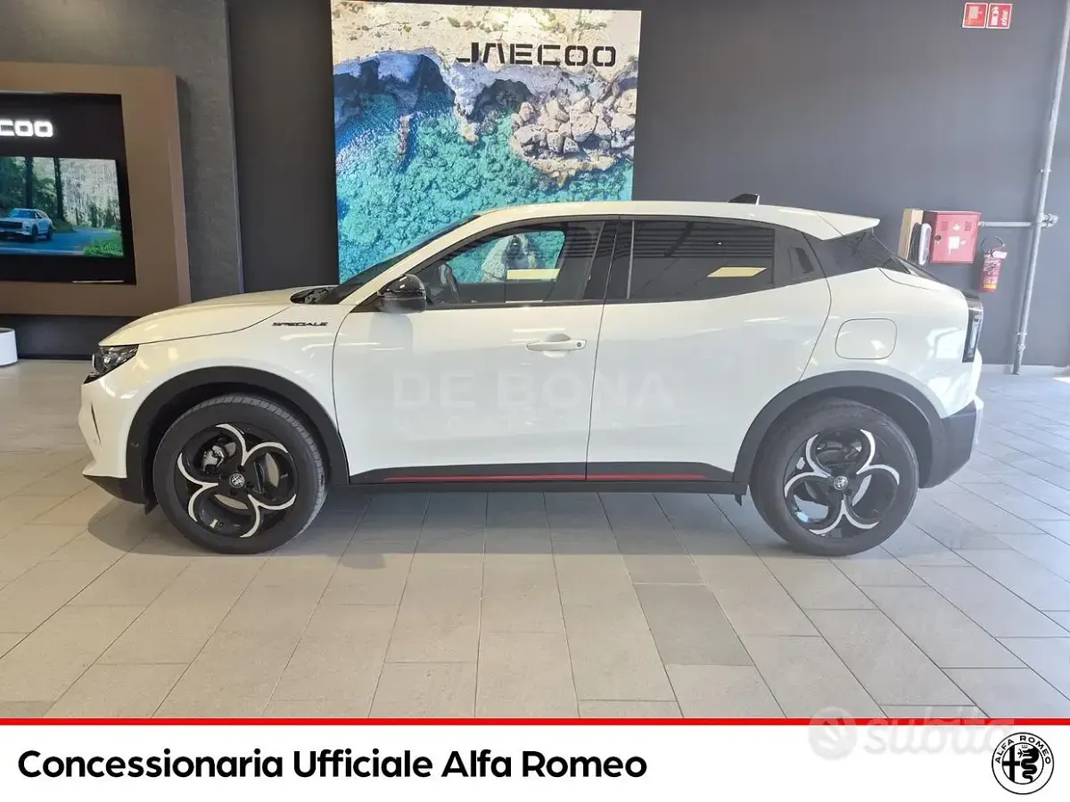 Usata Alfa Romeo GT Junior Edizione Speciale 145 CV (106 kW) 2025 Bianco SUV
