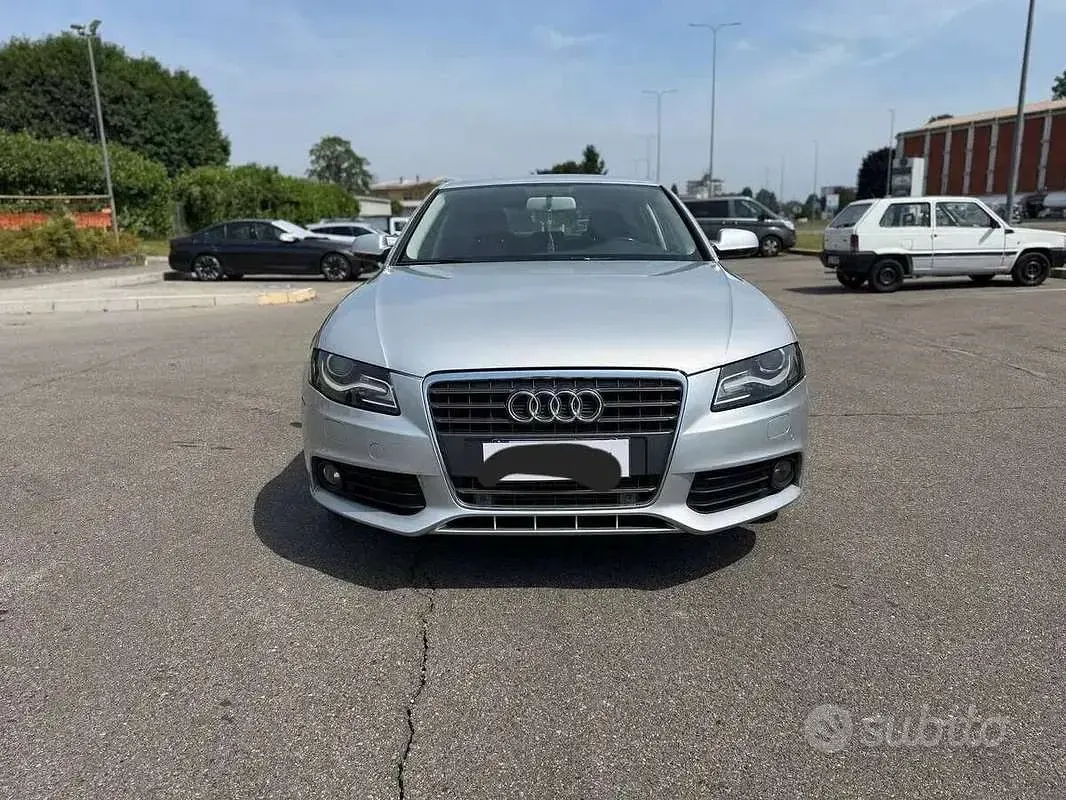 Usata Audi A4 Ambiente 120 CV (88 kW) 2013 Grigio Berlina