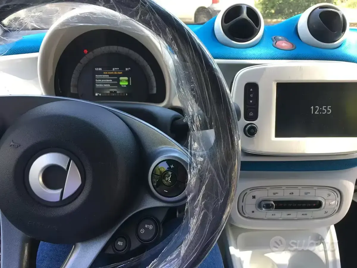 Usata Smart ForTwo Coupé 71 CV (52 kW) 2019 Bianco Coupé