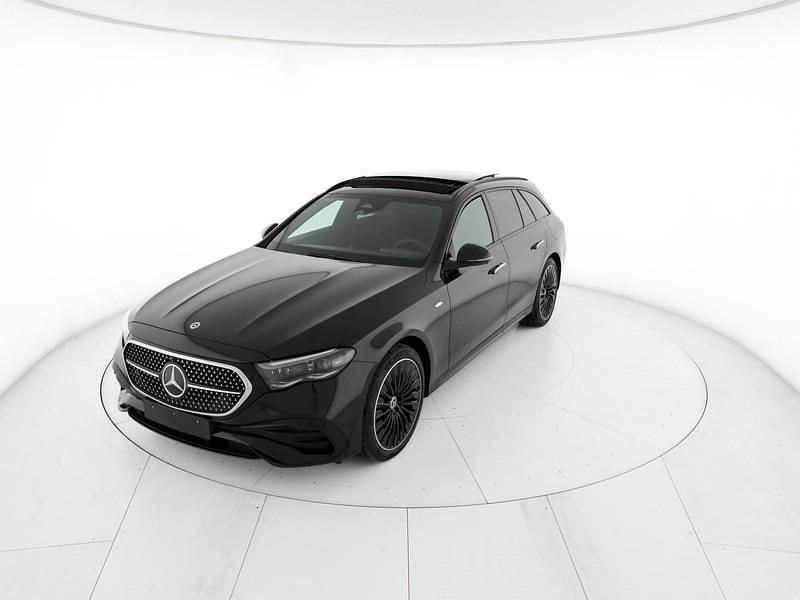 Nuova Mercedes E300 Advanced Plus 313 CV (230 kW) 2025 Nero Station wagon
