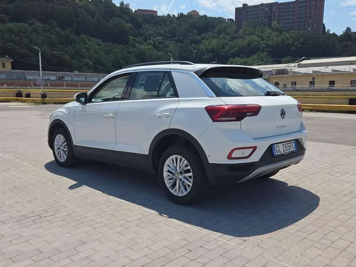 Usata VW T-Roc Life 150 CV (110 kW) 2022 Bianco SUV