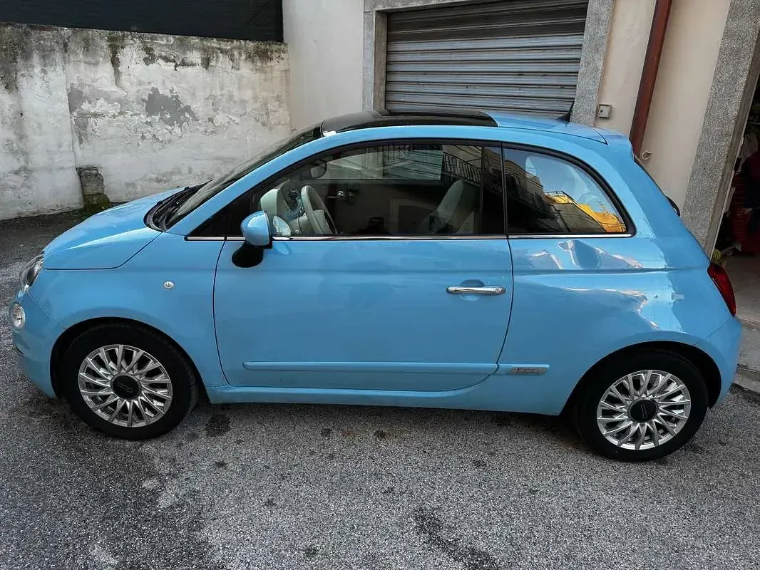 Usata Fiat 500 Lounge 86 CV (63 kW) 2016 Blu/azzurro Utilitaria