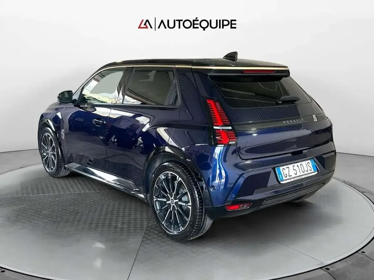 Usata Renault 5 E-Tech Iconic 110 kW (150 CV) 2025 Blu/azzurro Berlina