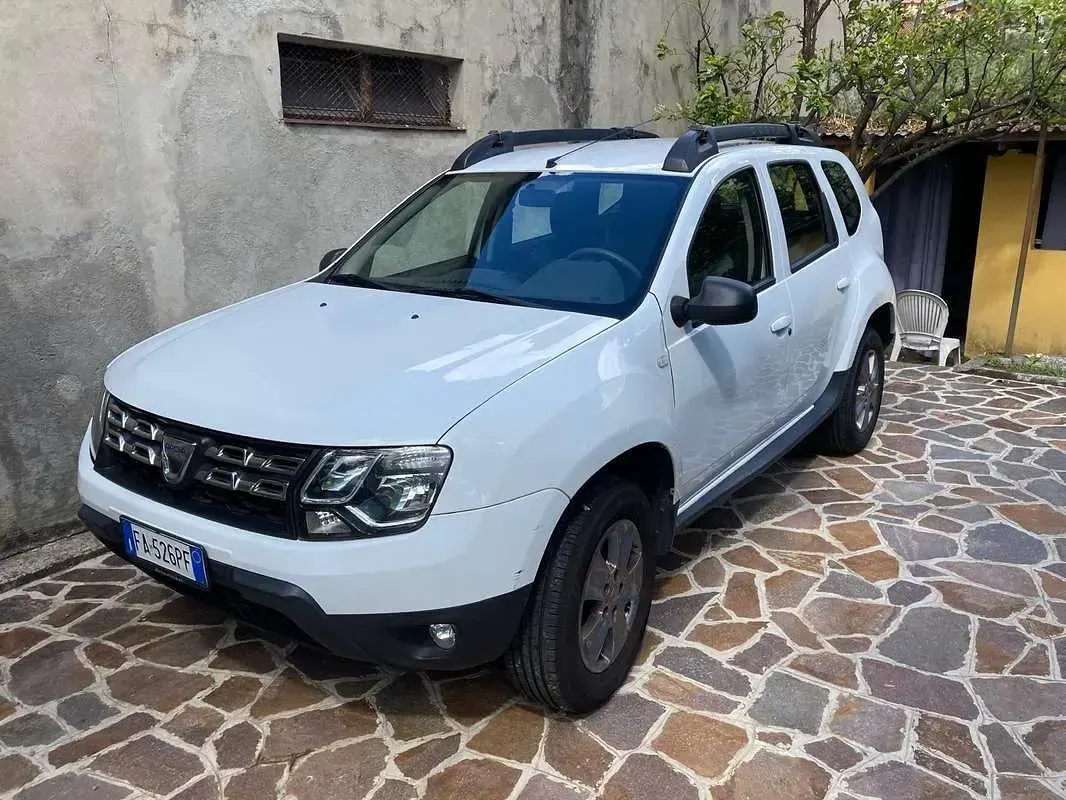 Usata Dacia Duster Lauréate 109 CV (80 kW) 2015 SUV