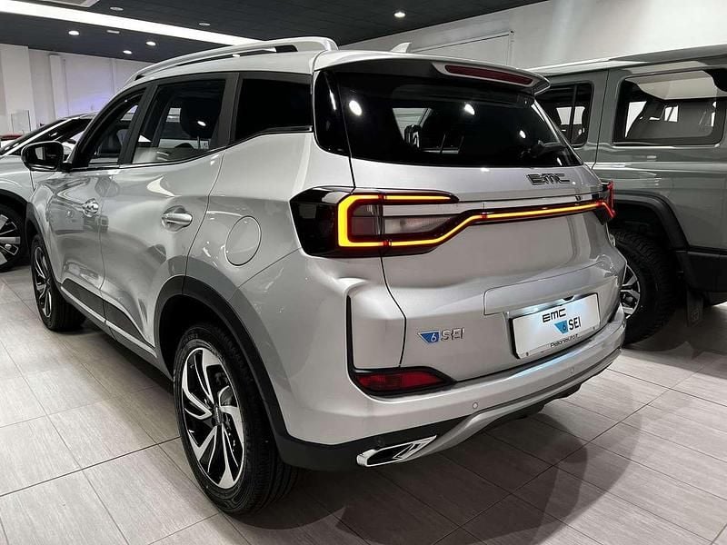 Nuova EMC SEI 147 CV (108 kW) 2026 Argento SUV