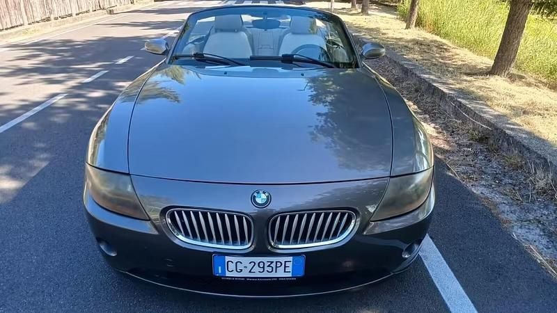 Usata BMW Z4 191 CV (140 kW) 2003 Grigio Cabrio