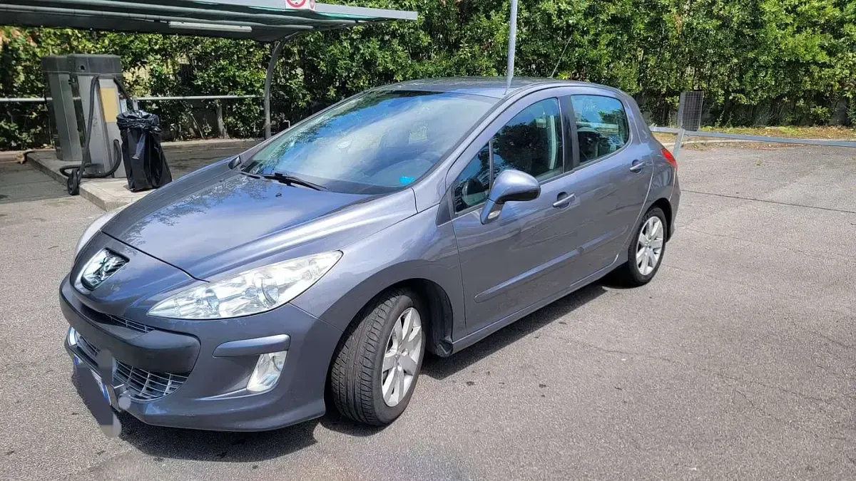 Usata Peugeot 308 120 CV (88 kW) 2008 Berlina