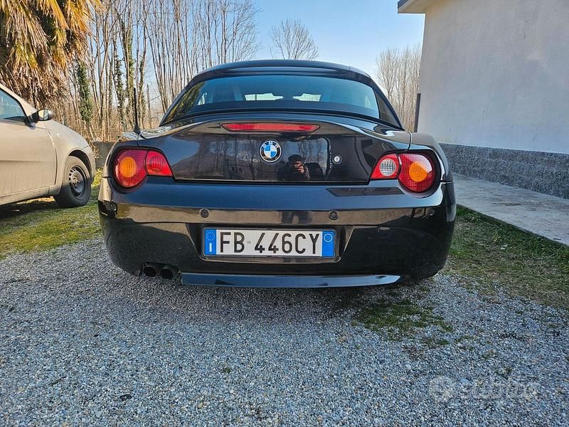 Usata BMW Z4 170 CV (125 kW) 2005 Nero Cabrio