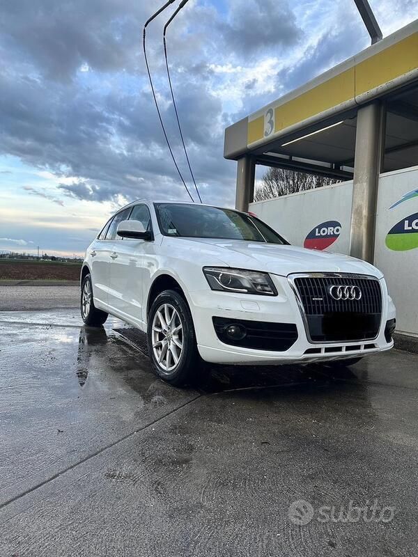 Usata Audi Q5 150 CV (110 kW) 2011 Bianco SUV