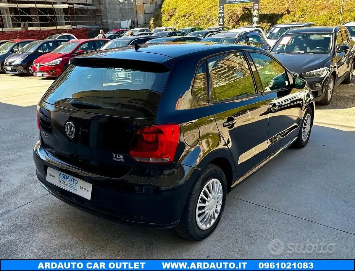 Usata VW Polo 75 CV (55 kW) 2012 Nero Utilitaria