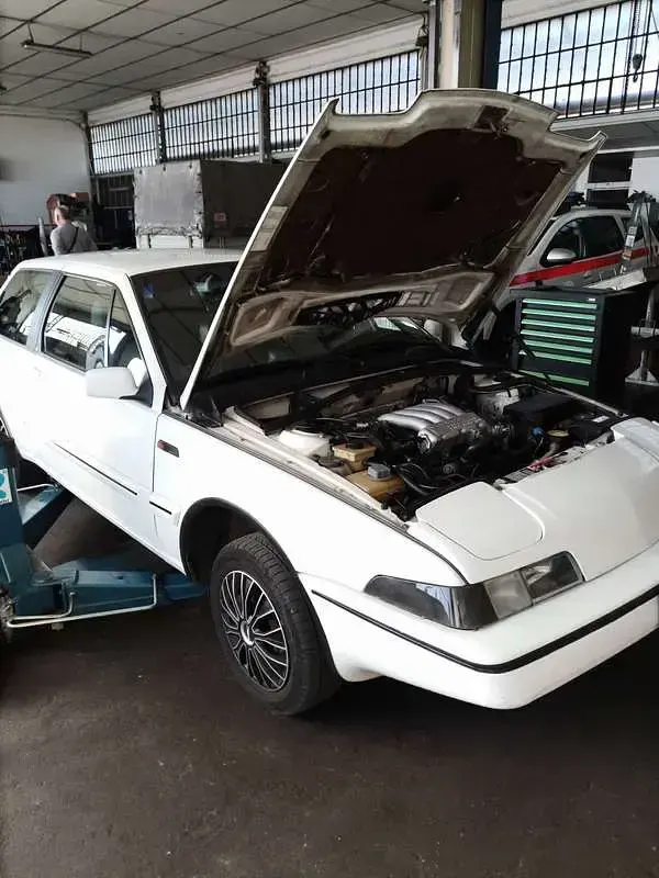 Usata Volvo 480 102 CV (75 kW) 1993 Bianco Coupé