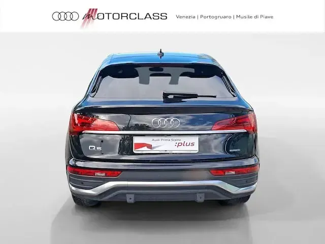 Usata Audi Q5 Sportback S-Line 204 CV (150 kW) 2021 Nero SUV