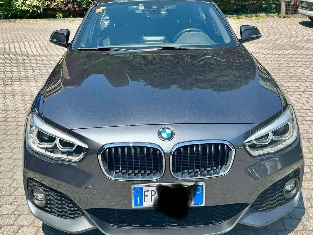 Usata BMW 116 116 CV (85 kW) 2018 Grigio Utilitaria