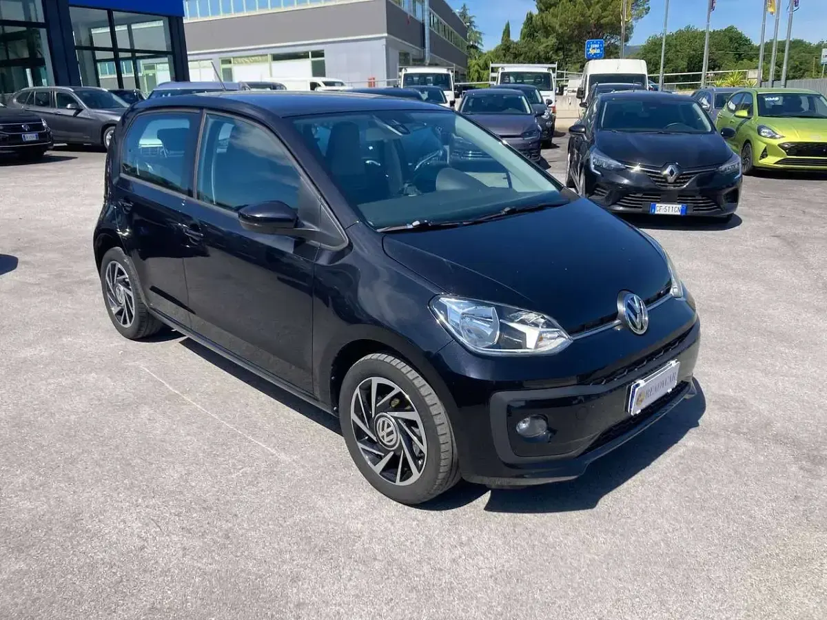 Usata VW up! Move 68 CV (50 kW) 2019 Nero Utilitaria