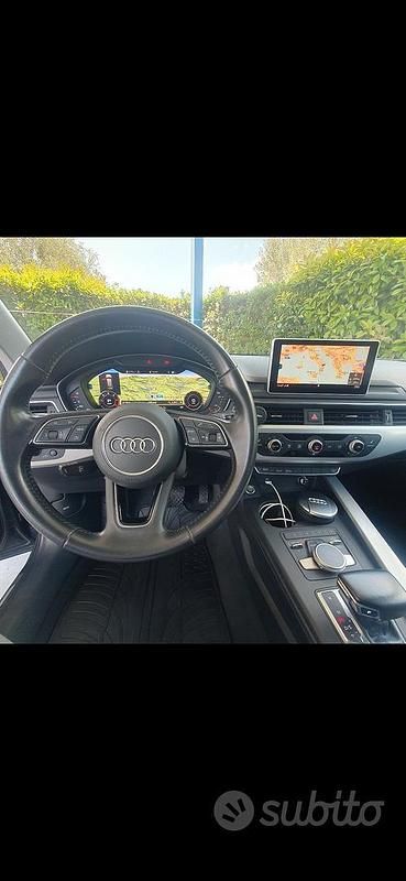 Usata Audi A4 S-Line 190 CV (139 kW) 2019 Grigio Station wagon