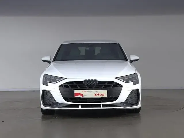 Usata Audi A3 S-Line 150 CV (110 kW) 2024 Bianco Berlina