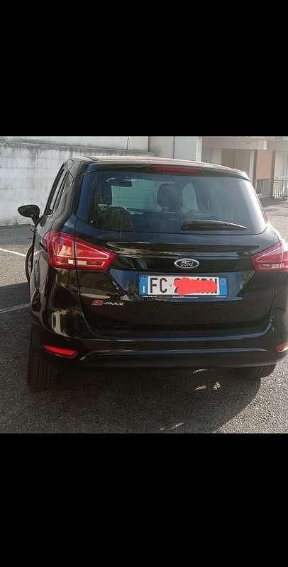 Usata Ford B-MAX Business Edition 75 CV (55 kW) 2016 Nero Monovolume