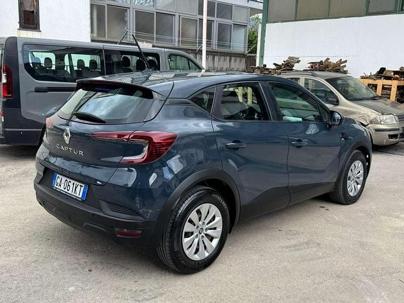 Usata Renault Captur 95 CV (69 kW) 2020 Blu/azzurro SUV