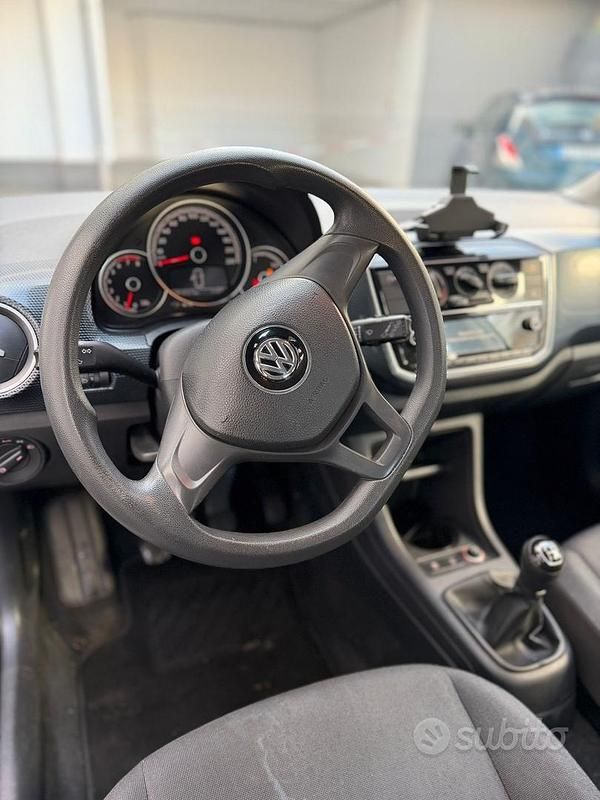 Usata VW up! 2018 Utilitaria