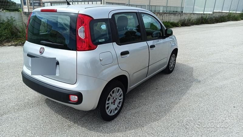 Usata Fiat Panda 95 CV (69 kW) 2017 Grigio Utilitaria