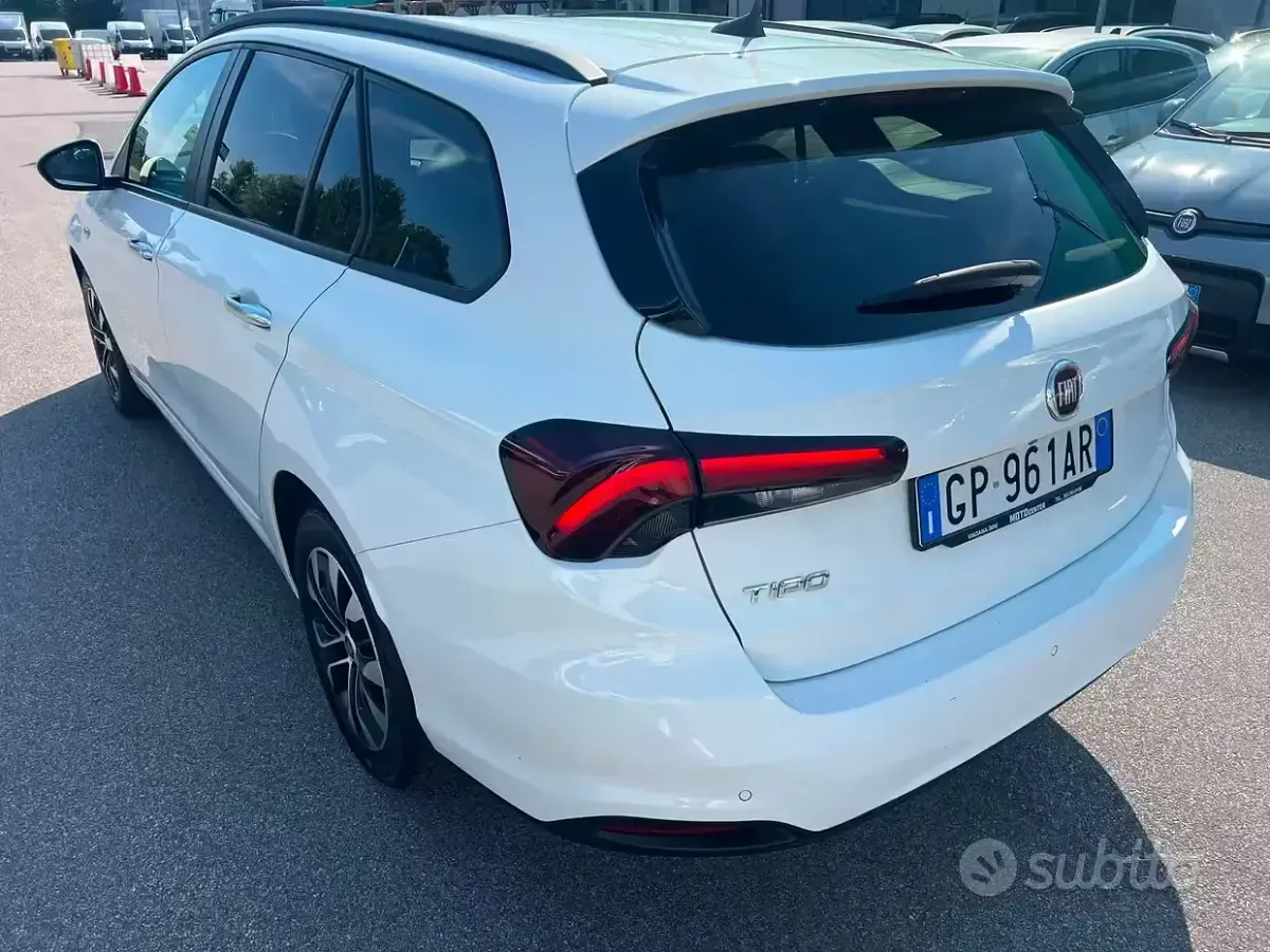 Usata Fiat Tipo S 131 CV (96 kW) 2023 Bianco Station wagon