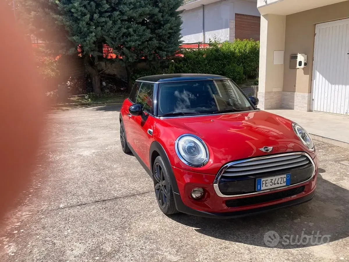 Usata Mini Cooper 116 CV (85 kW) 2016 Utilitaria