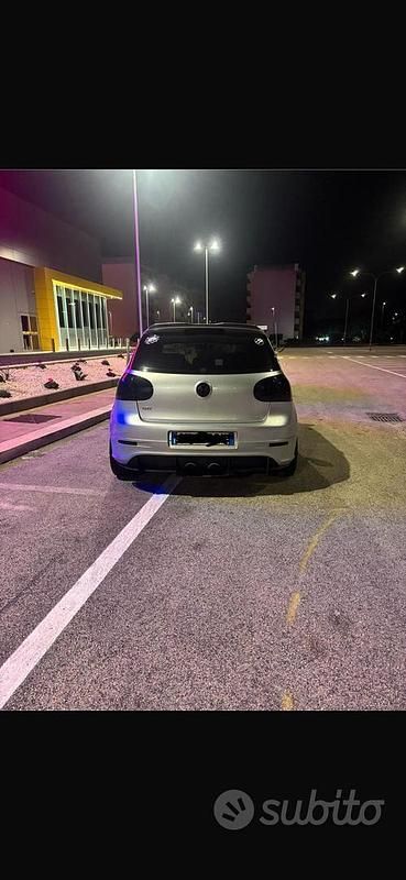 Usata VW Golf IV 2005 Grigio Berlina