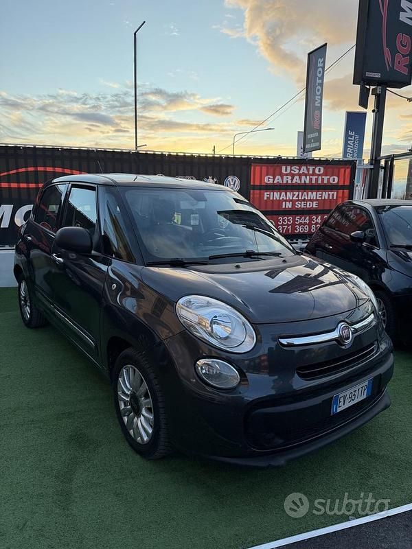 Usata Fiat 500L Lounge 85 CV (62 kW) 2014 Grigio Monovolume