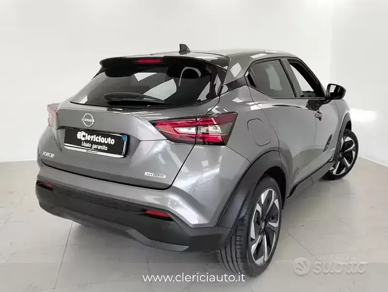 Usata Nissan Juke N-Connecta 143 CV (105 kW) 2025 Grigio SUV