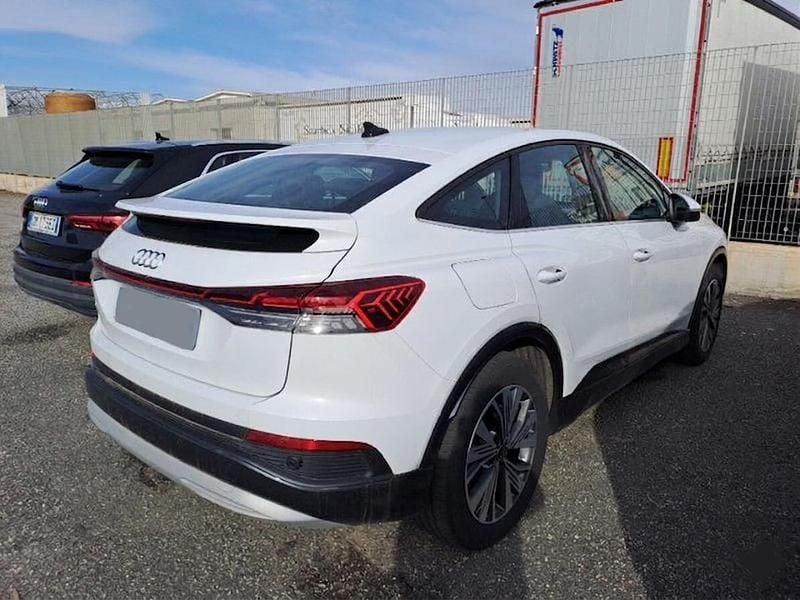 Usata Audi Q4 e-tron 210 kW (286 CV) 2024 Bianco SUV