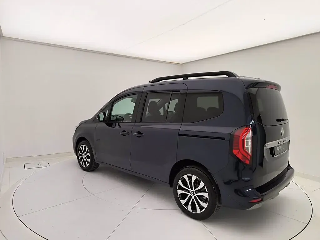 Nuova Renault Kangoo Techno 88 kW (120 CV) 2026 Blu sodalite Monovolume
