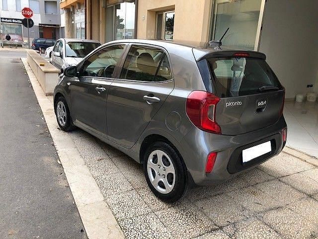 Usata Kia Picanto X-Line 2023 Grigio Utilitaria