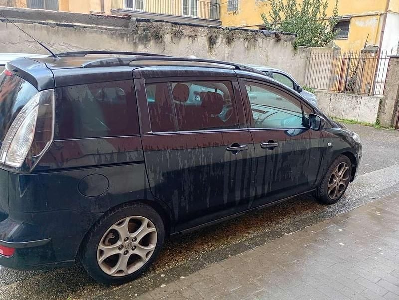 Usata Mazda 5 Dynamic 143 CV (105 kW) 2010 Nero Monovolume
