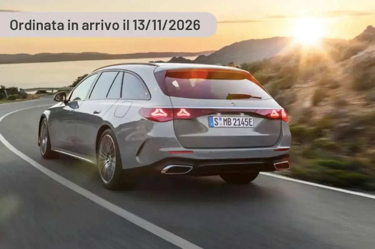 Gebraucht Mercedes E450 Advanced 367 PS (269 kW) 2024 Silber Kombi