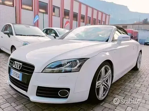 Usata Audi TT Roadster S-Line 211 CV (155 kW) 2014 Bianco Cabrio