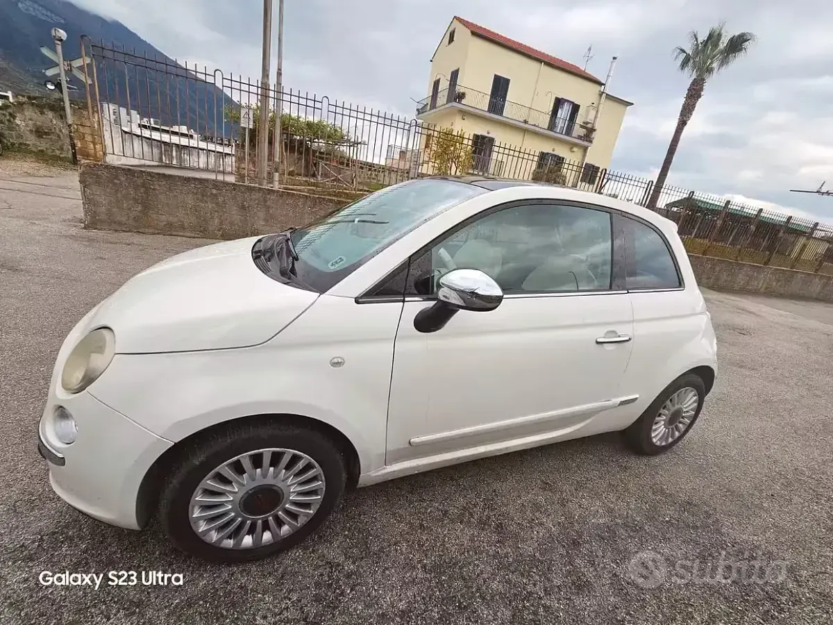 Usata Fiat 500 Lounge 70 CV (51 kW) 2007 Utilitaria