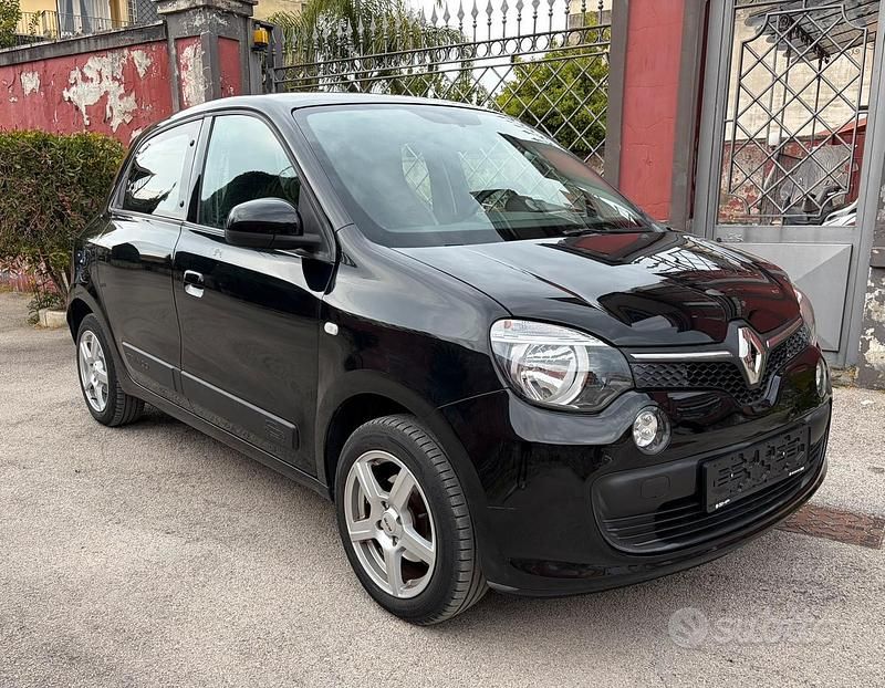 Usata Renault Twingo 70 CV (51 kW) 2015 Nero Utilitaria