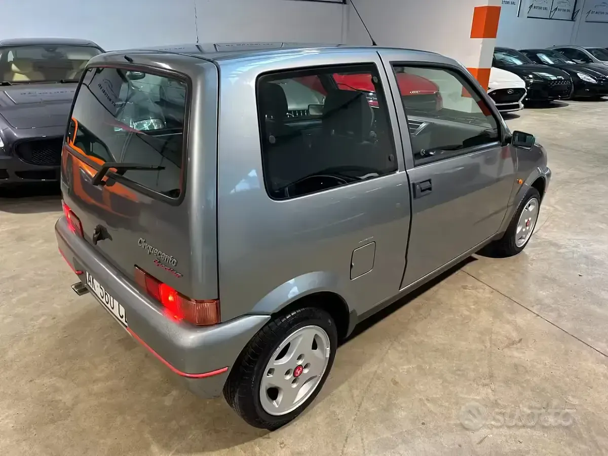 Usata Fiat Cinquecento 54 CV (39 kW) 1996 Grigio Utilitaria