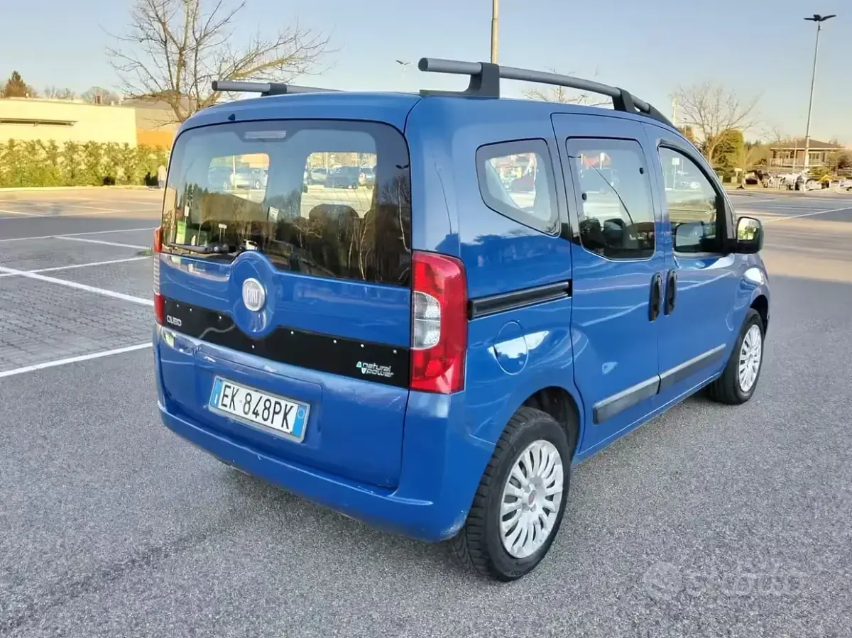 Usata Fiat Qubo Trekking 77 CV (56 kW) 2011 Bluazzurro Monovolume